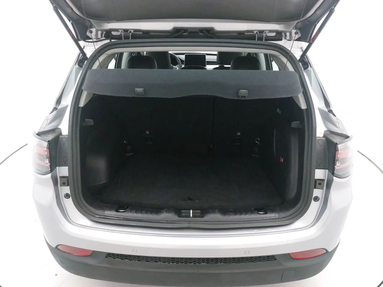 Jeep Compass LONG. T270 1.3 TB 4x2 Flex Aut., foto 9 de 18