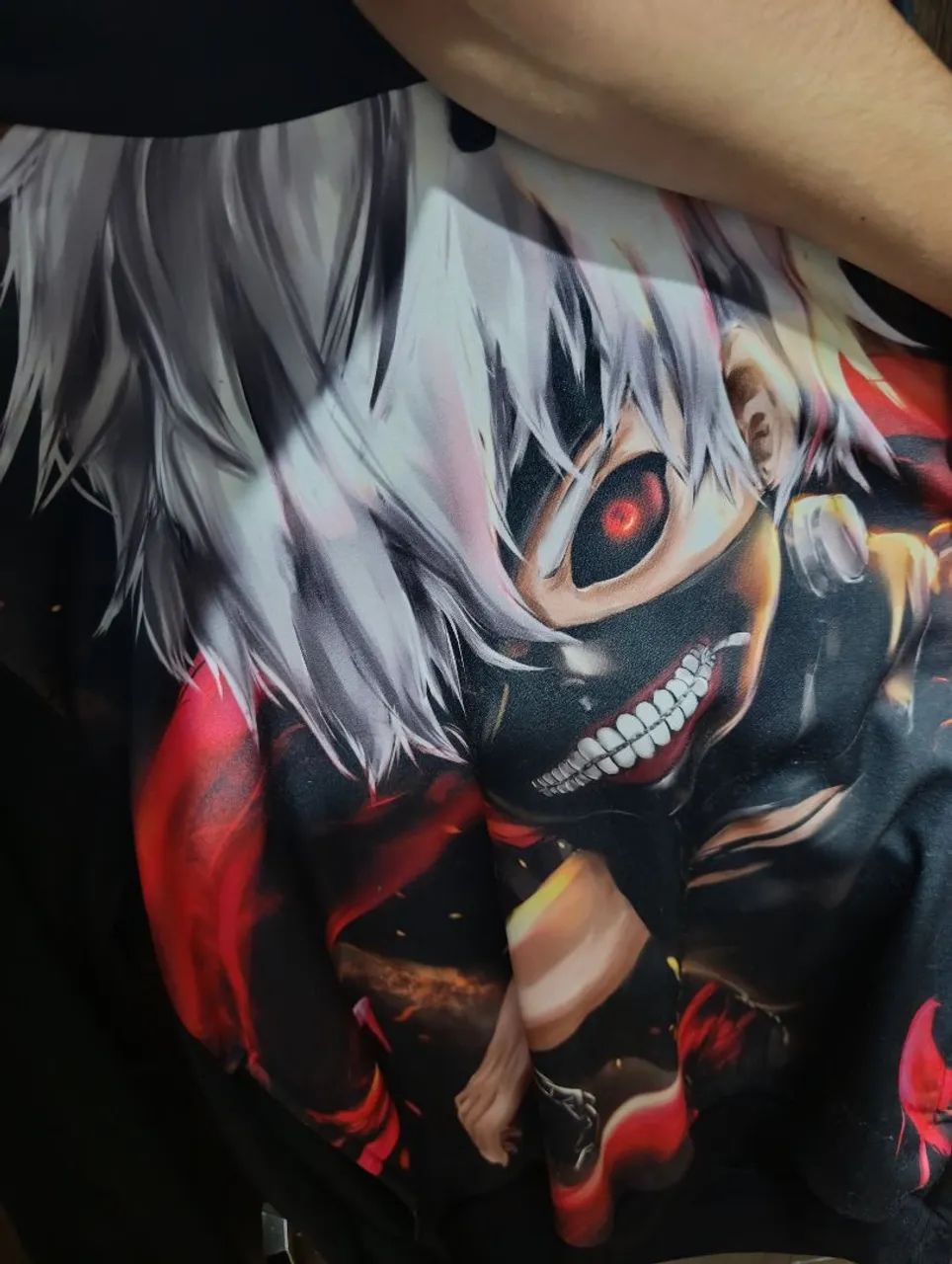 Blusa tokyo ghoul nova - Foto 2