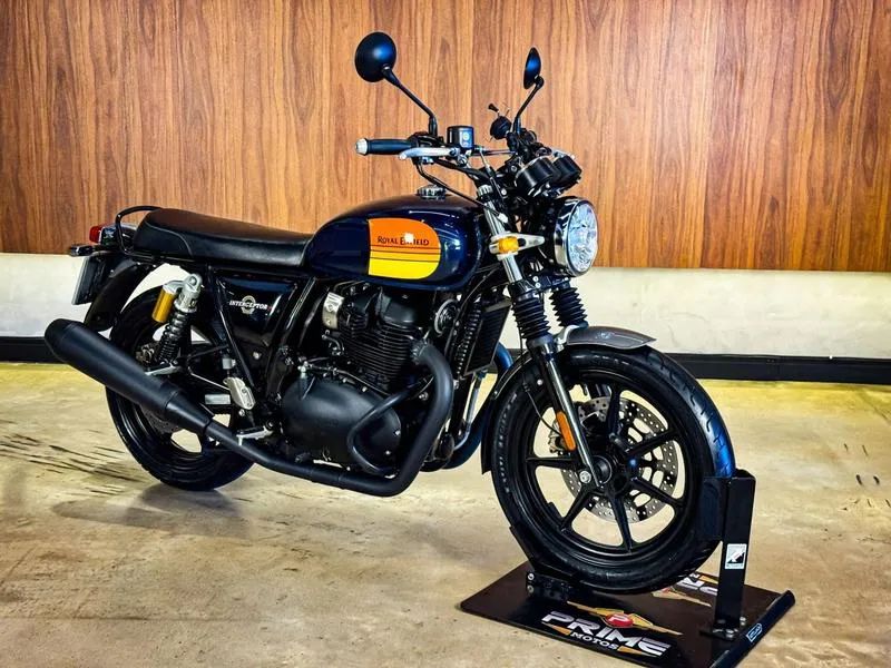 ROYAL ENFIELD Interceptor 650cc ABS 2025 - Foto 3