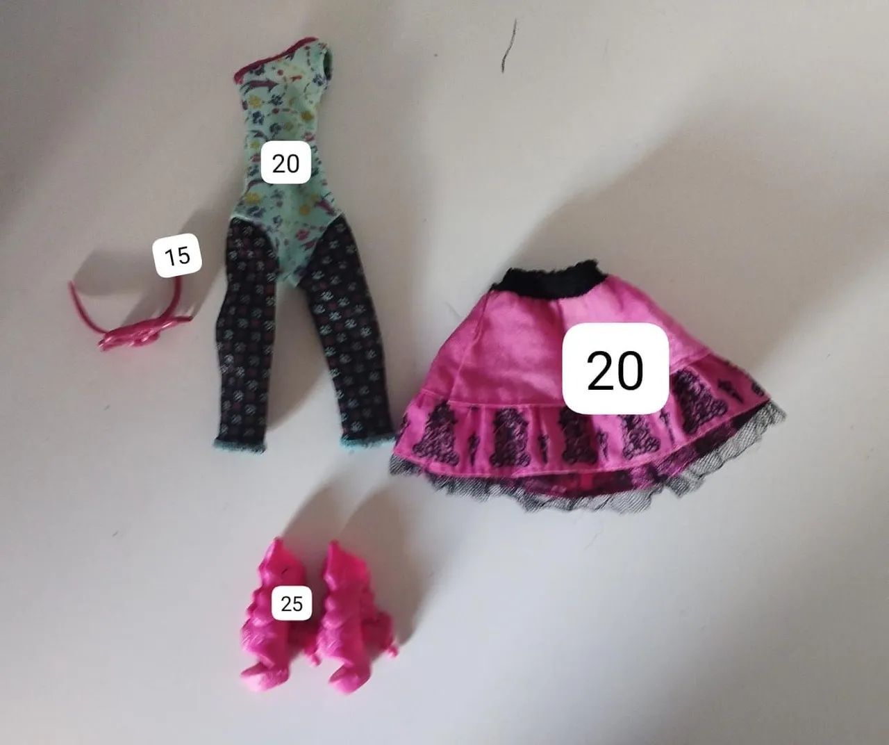 Acessórios de Monster high 