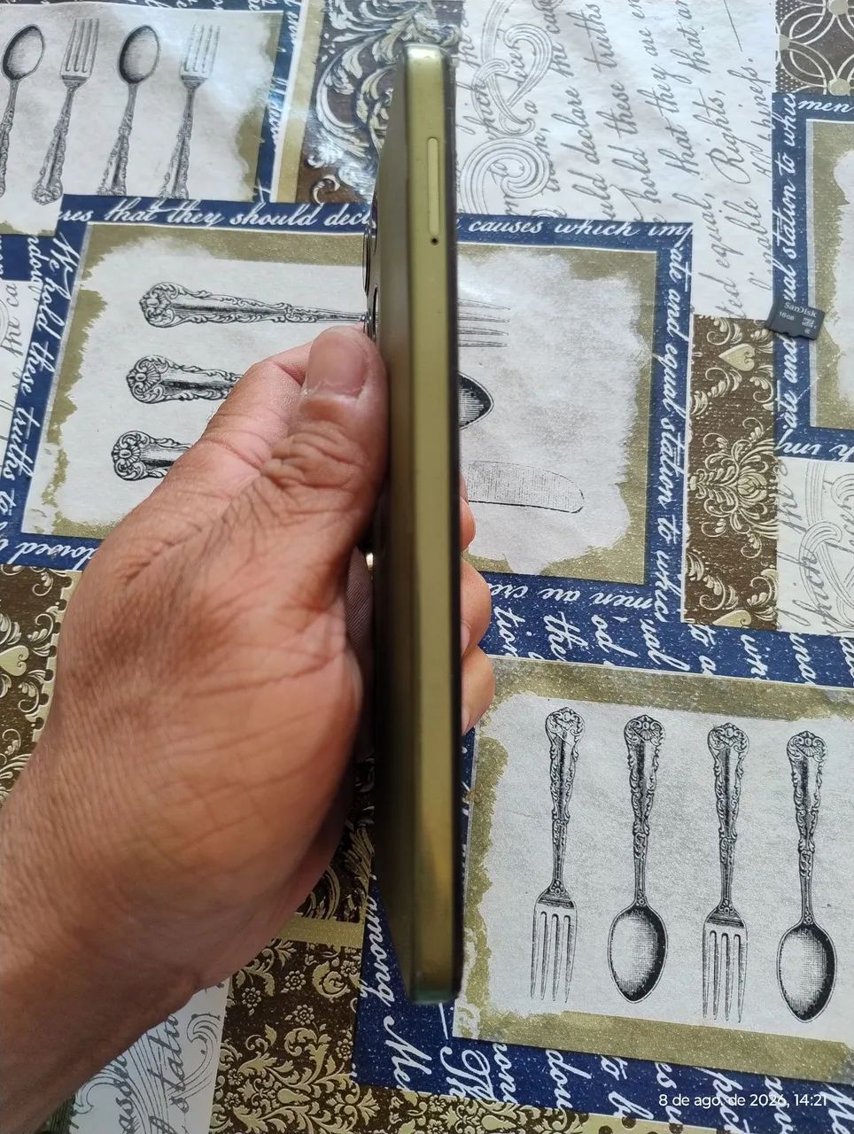 Motorola Moto G15 256 gigas - Foto 4