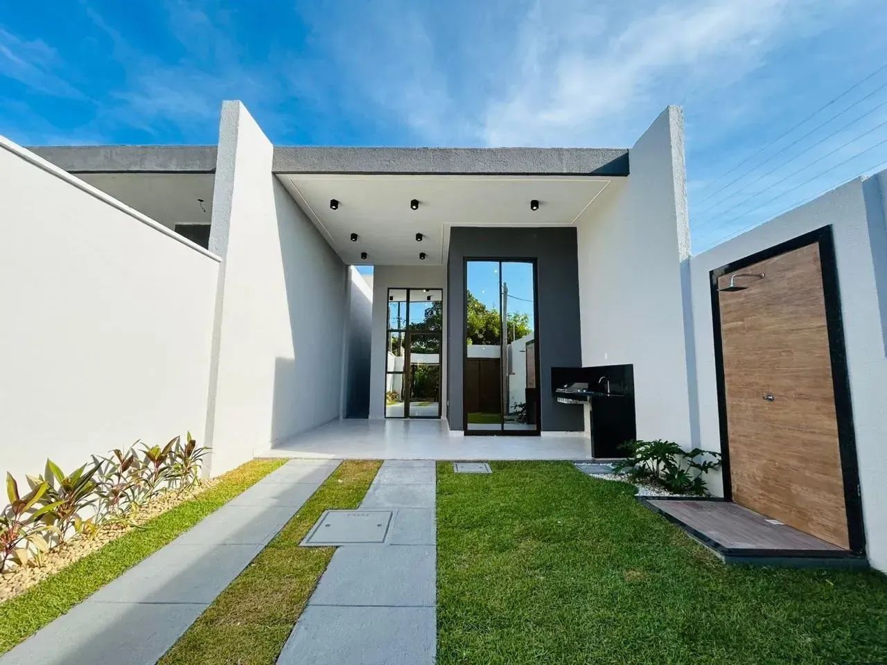 Casa Nova no Eusébio | 3 Suítes | 129m² | 3 Vagas | Gourmet