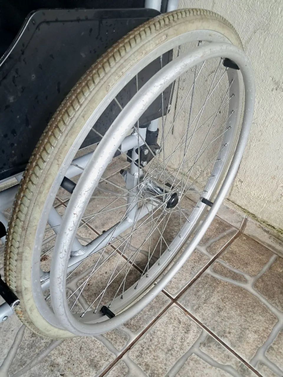 Cadeira de Roda de Alumínio  - Foto 4
