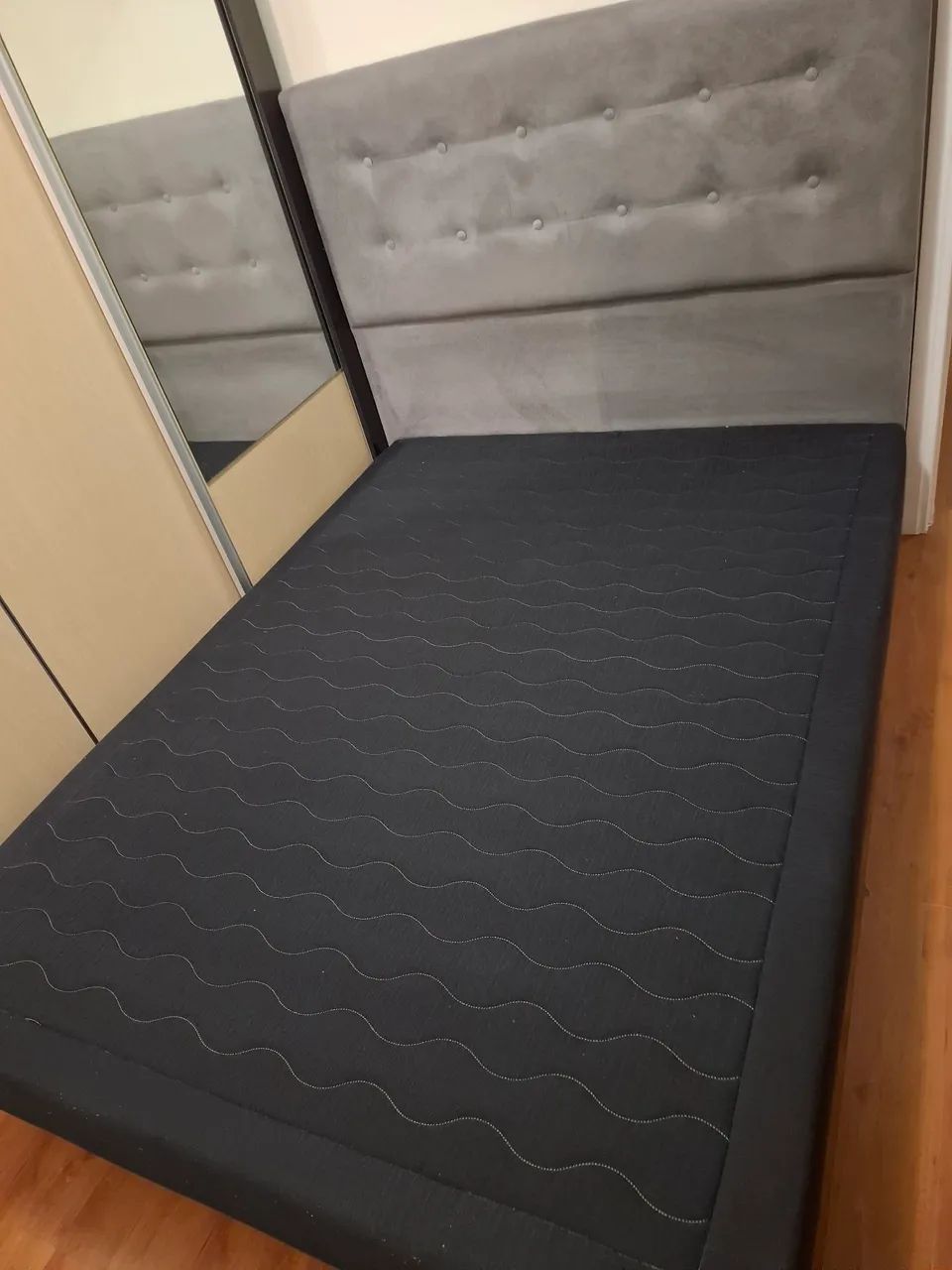 Cama box casal maxflex com cabeceira usada otimo estado ( entrego ) - Foto 4