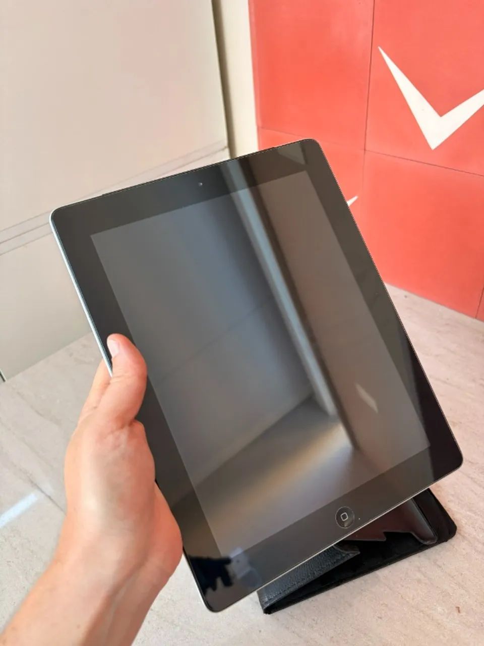 iPad 2 Apple 64 GB Wi-Fi + 3G em estado impecável - Foto 2