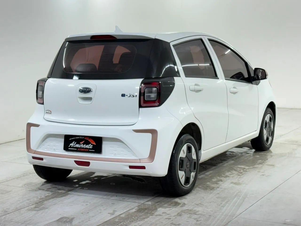 JAC E-JS1 62cv 5P Aut. (elétrico) 2023 - Foto 3