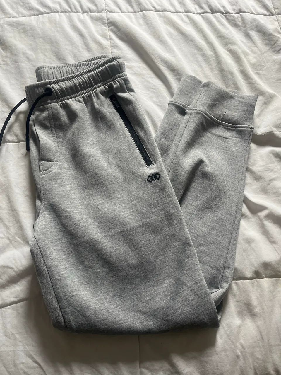 Calça Leg3nd nova importada