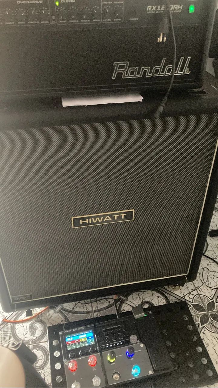 Gabinete Hiwatt 400RMS - Foto 3