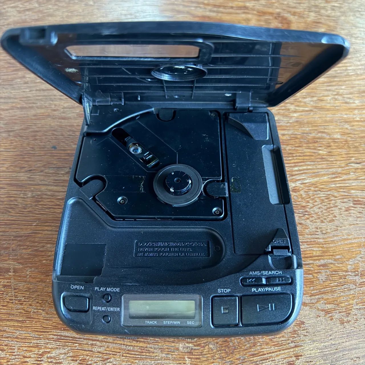 Discman Sony D-34 - Foto 3