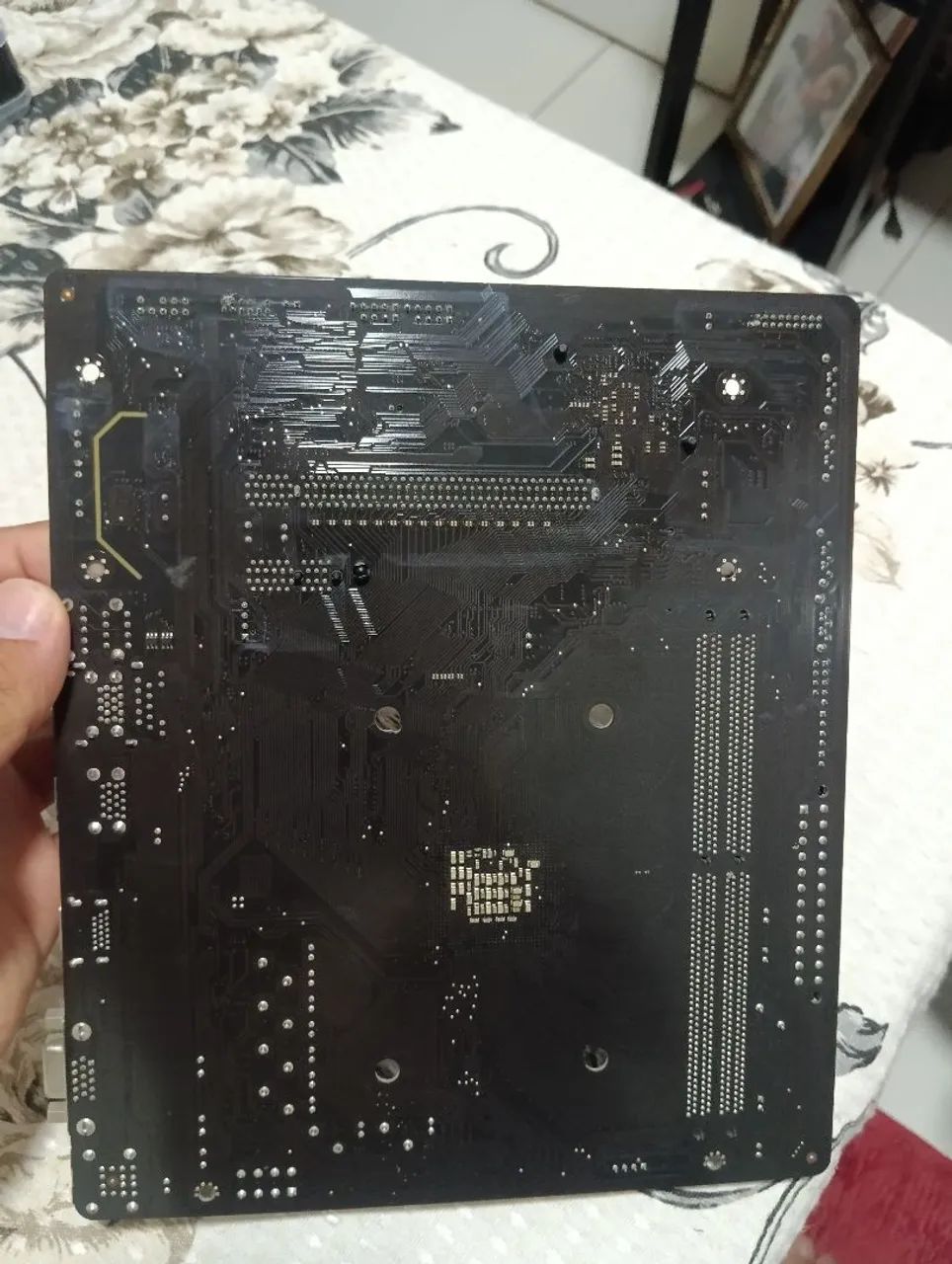 Placa mãe A520m k V2 Am4 ddr4 M-Atx (leia a descrição) - Foto 2