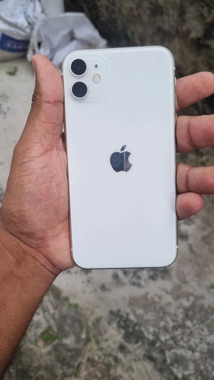 IPhone 11 64g - Foto 4