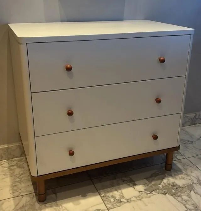 Comoda Joy 3 Gavetas - Branco/Madeira - MDF - A: 90 cm x L: 92 cm  x P: 55cm - NOVA - Foto 2