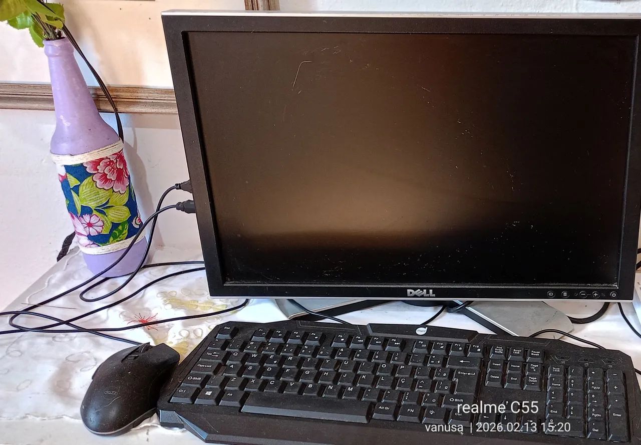 Vendo monitor de computador de 20 polegadas e um teclado mais mouse  - Foto 2