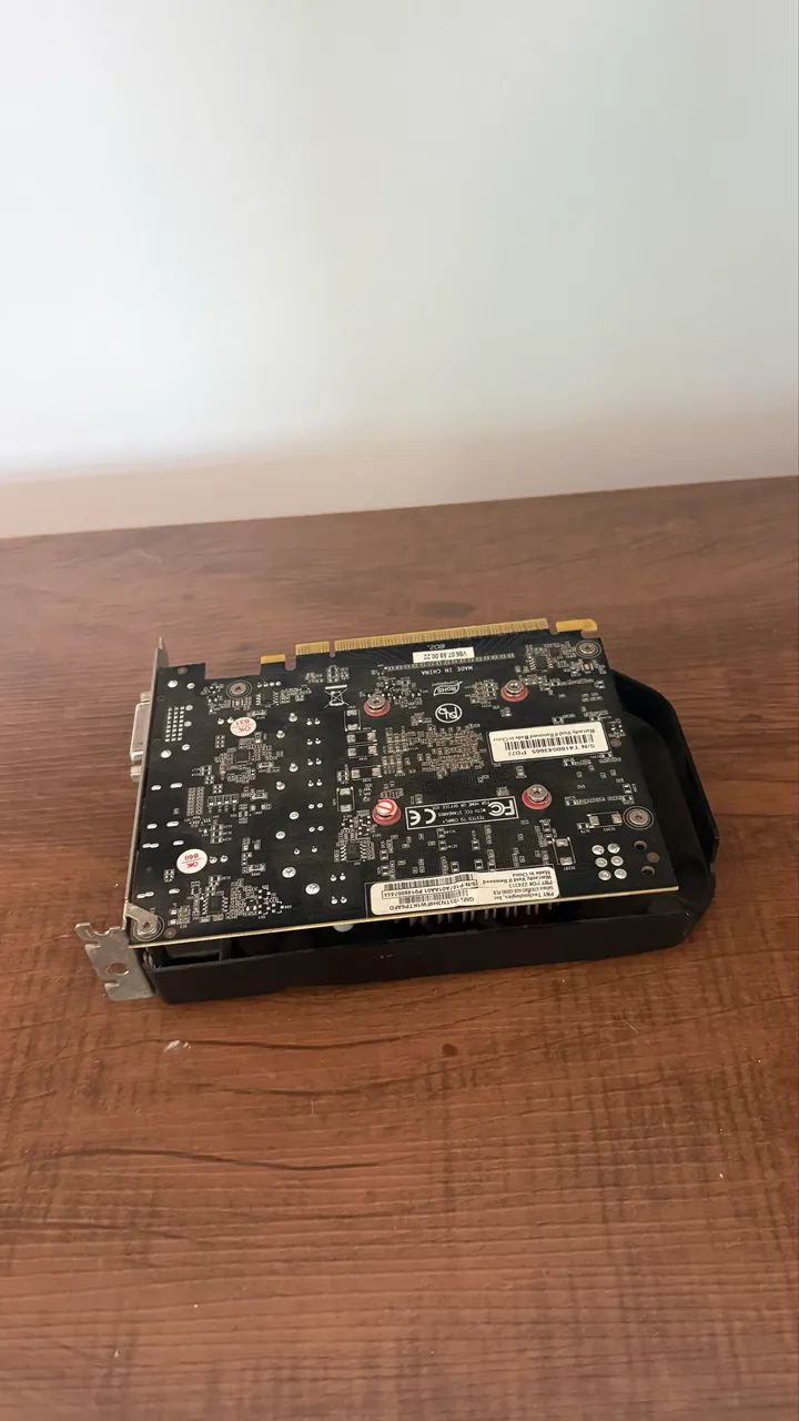 NVIDIA GeForce GTX 1050 Ti - Foto 3