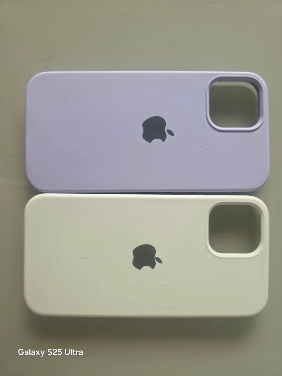 Capinhas + Cabo iPhone 12