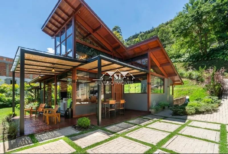 Casa- Petrópolis, Vale do Cuiaba