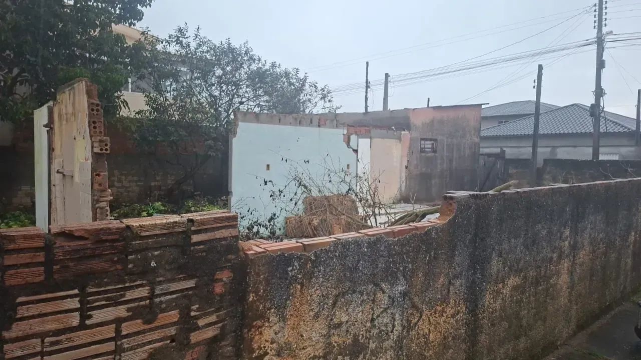 Terreno de esquina 300m² proximo a Udesc escriturado com viabilidade para edificação - Foto 3
