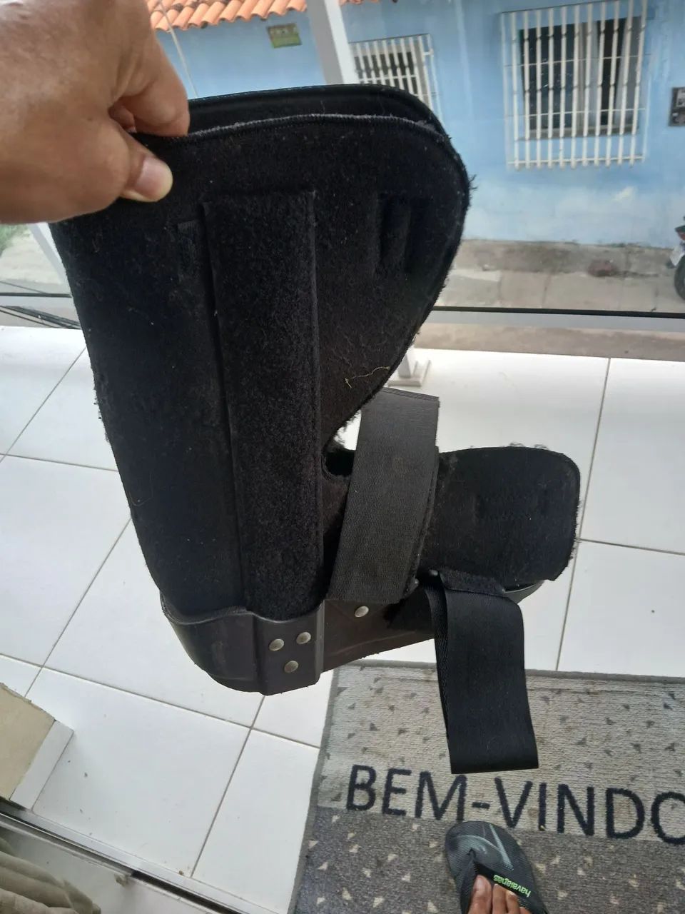 Vendo bota ortopédica 