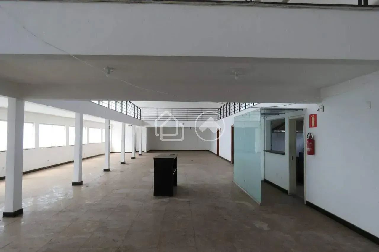 PRÉDIO COMERCIAL PARA LOCAÇÃO DISPONÍVEL PARA LOCAÇÃO