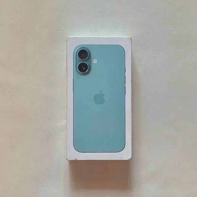 iPhone 16 128GB (Lacrado)