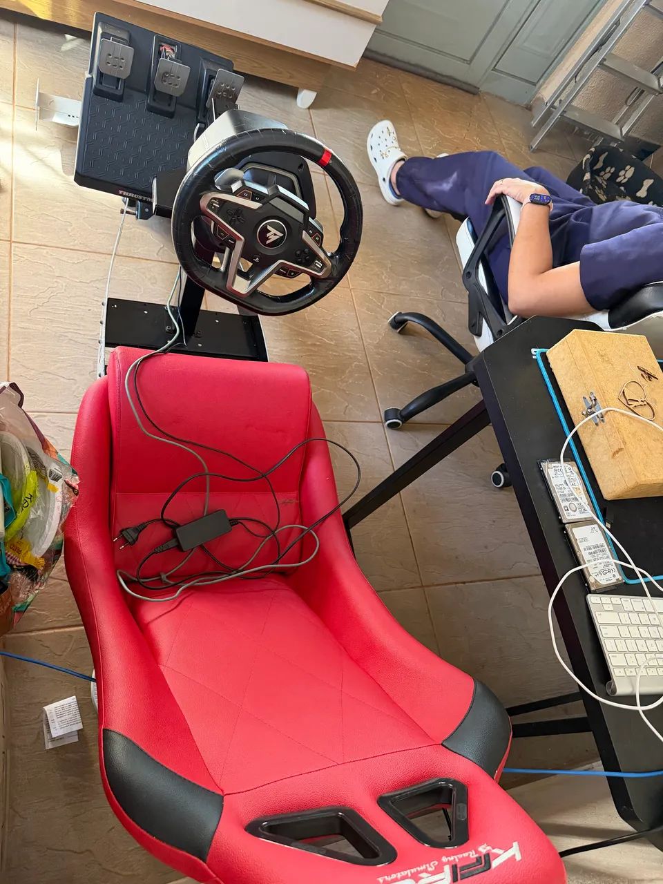 Cockpit e volante Thrusmaster T248 - Foto 2