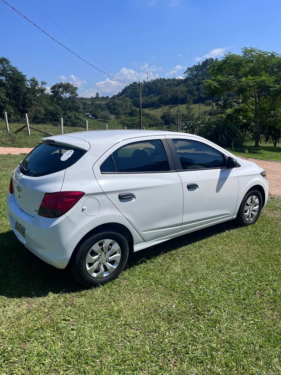 Chevrolet Onix JOY Hatch 1.0 8V Flex Mec. 4P 2019