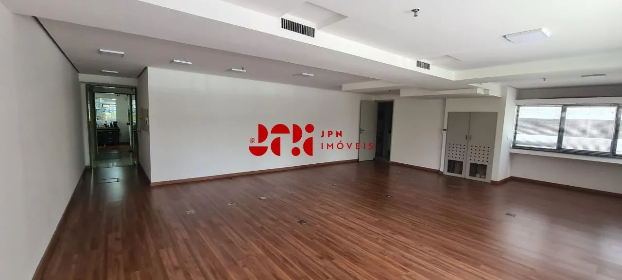 Sala comercial no Brooklin - 60m², 02 banheiros, 03 vagas