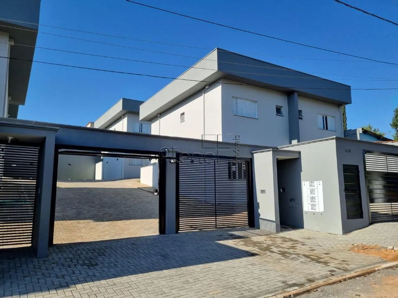 Casa para venda e locação com 3 quartos no Parque dos Pomares, Campinas
