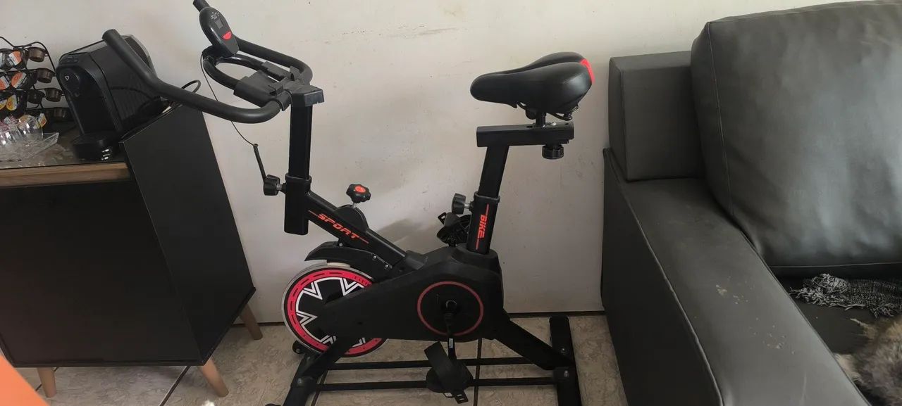 BICICLETA ERGOMÉTRICA  - Foto 2