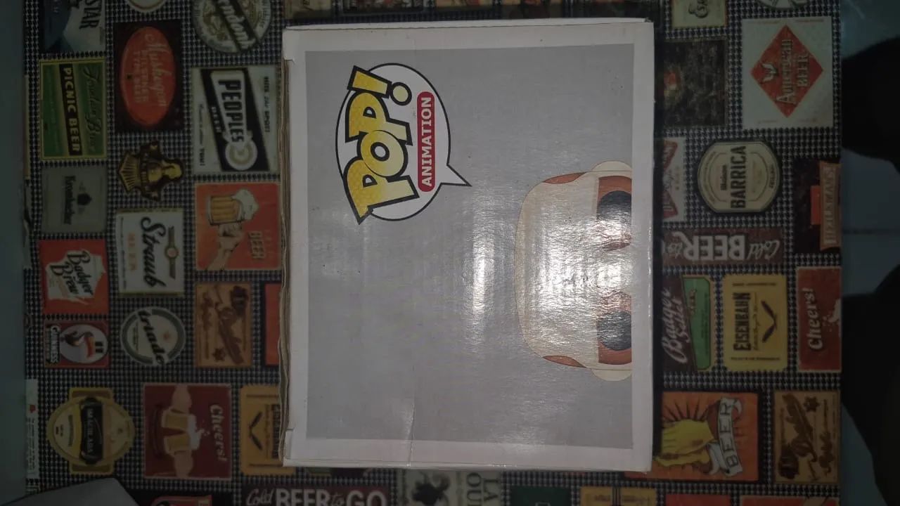 Funko pop colossal titan original - Foto 2