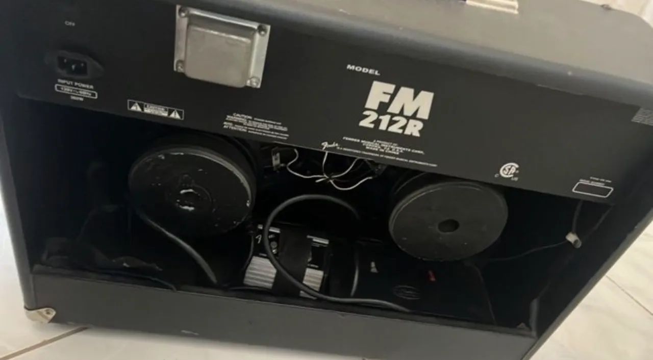 Fender amplificador FM 212 - Foto 2