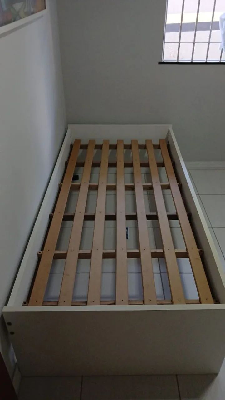 Vende cama solteiro MDF com colchão  - Foto 4