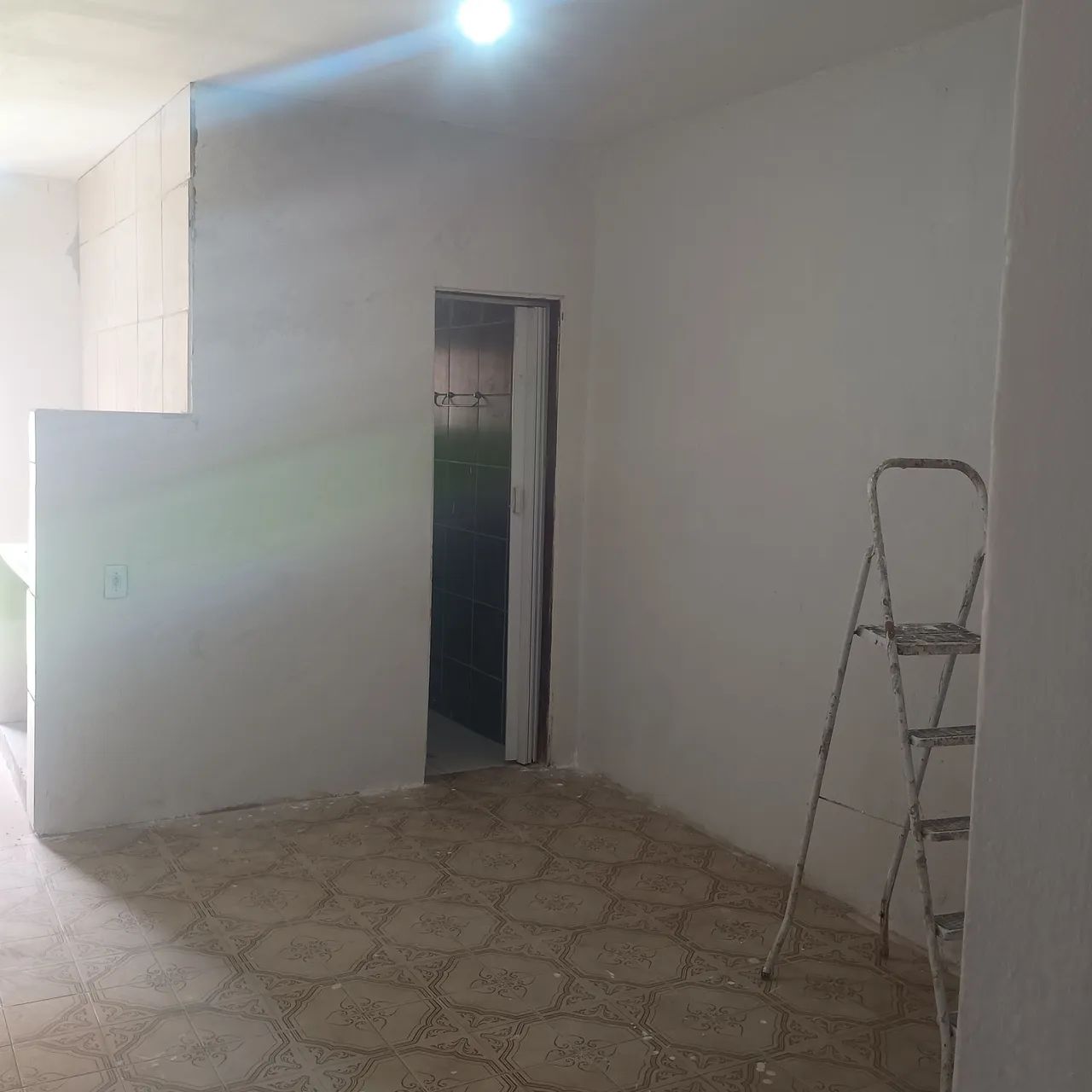 Alugo casa com quarto na cidade da esperança  - Foto 5