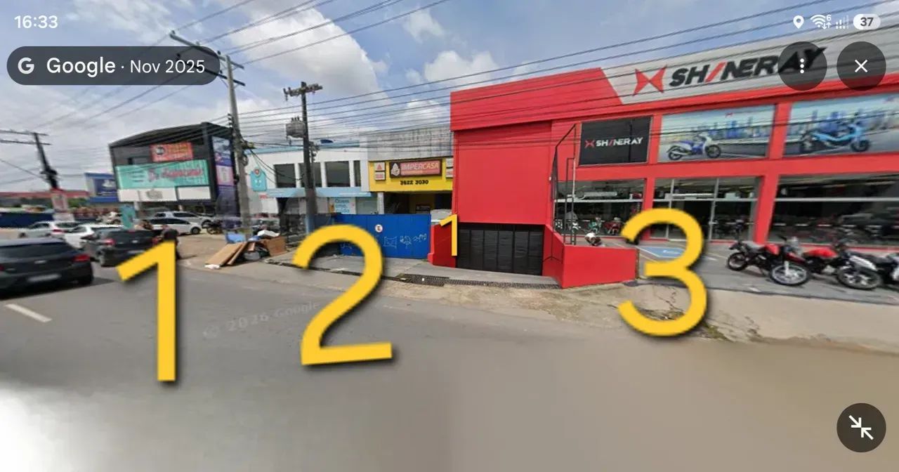 Vendo 3 prédios comerciais na Max Teixeira com 2.016m2 e 3.600m2. 2 pavimentos e 2 subsolo