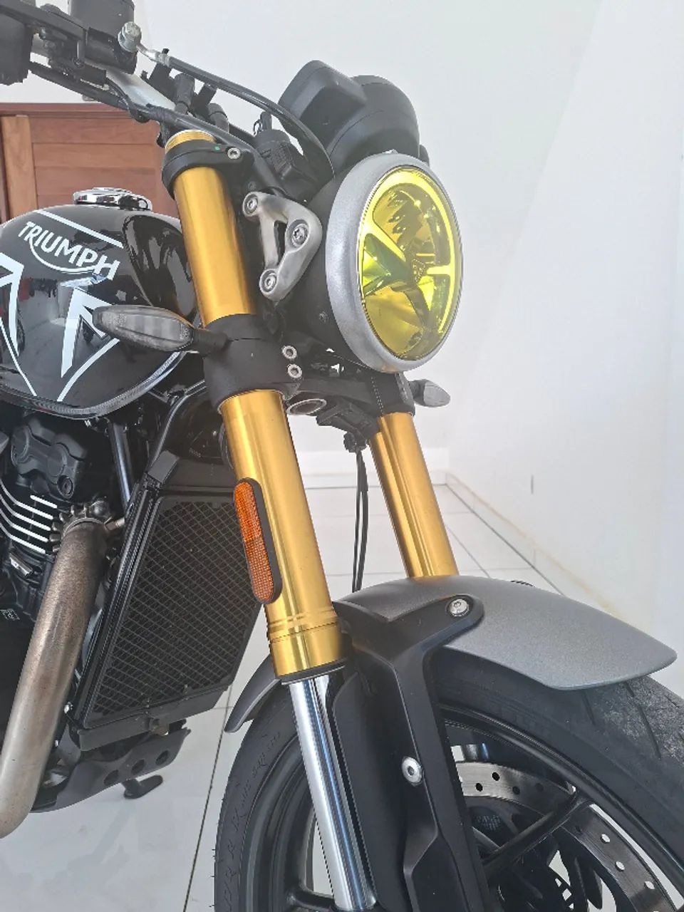 TRIUMPH SPEED 400 - QUITADA E EMPLACADA 2026 - Foto 5