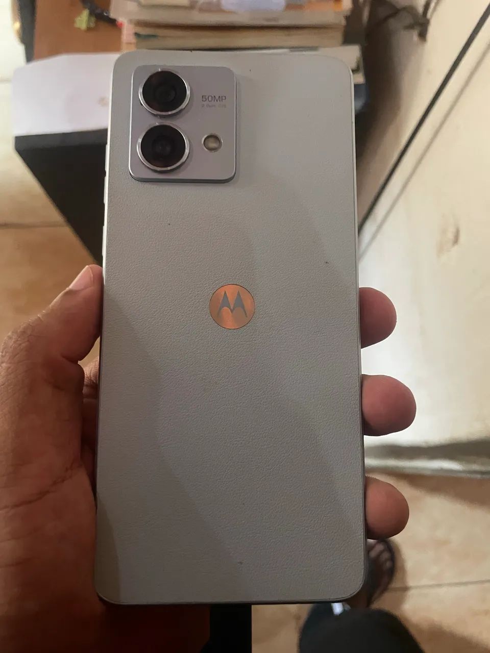 Moto g84 256gb 8gb de ram - Foto 3