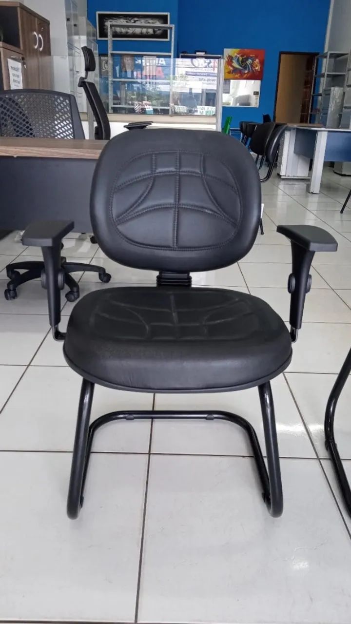 CADEIRAS FIXAS ESTOFADAS VARIOS MODELOS 