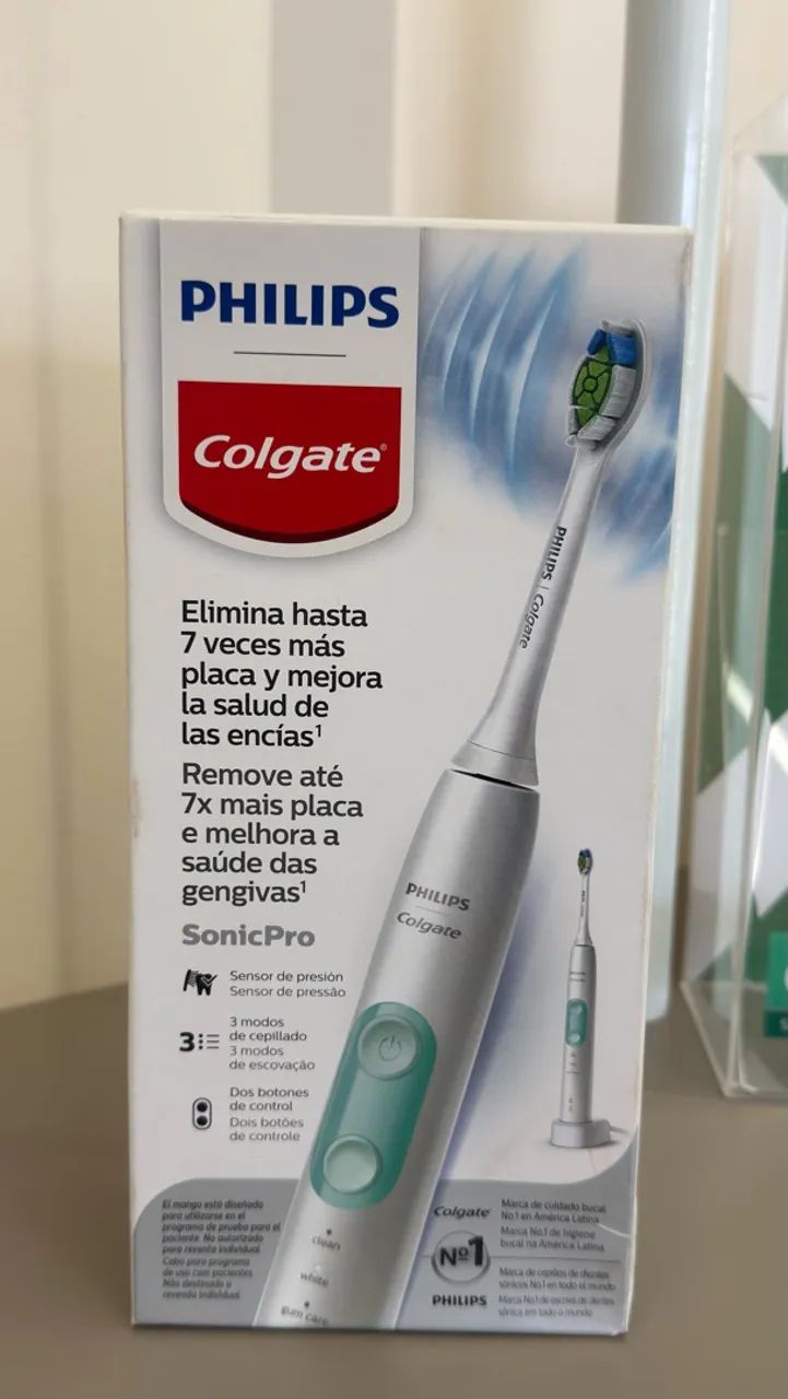 Escova eletrixca colgate lacrada 