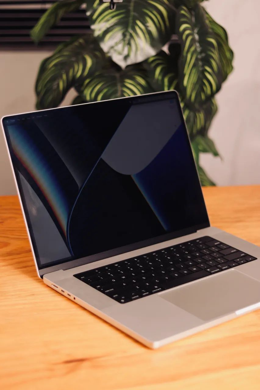 Macbook Pro M1 Max 16インチ 32GB 1TB Macbook Pro Max M1 A2485 16,2 Ssd 1tb 32gb Gpu 32 Cores