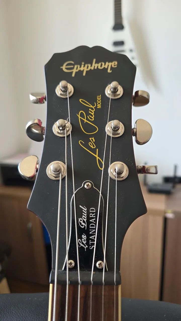 ABAIXOU! Epiphone Les Paul Standard - Captadores EMG Zakk Wylde - Com Hard Case - Foto 4