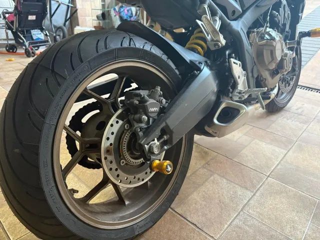 CB 650R - Foto 5