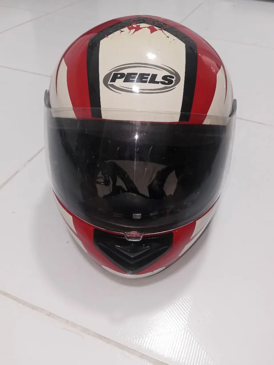 capacete peels semi novo