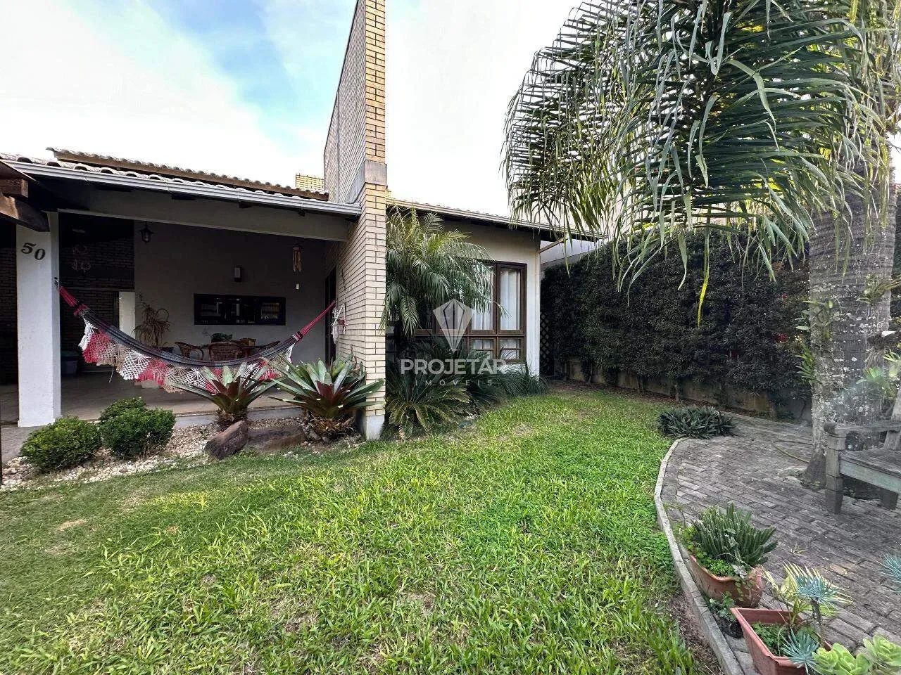 Casa à venda em Sombrio no bairro Centro - Foto 3