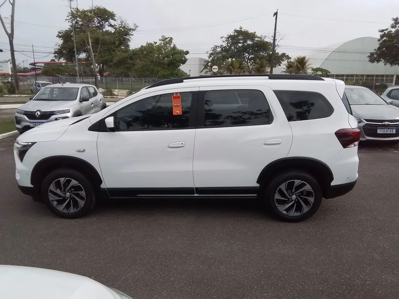 Chevrolet Spin Premier 1.8 8V Econo.flex 5P Aut. 2025 - Foto 8