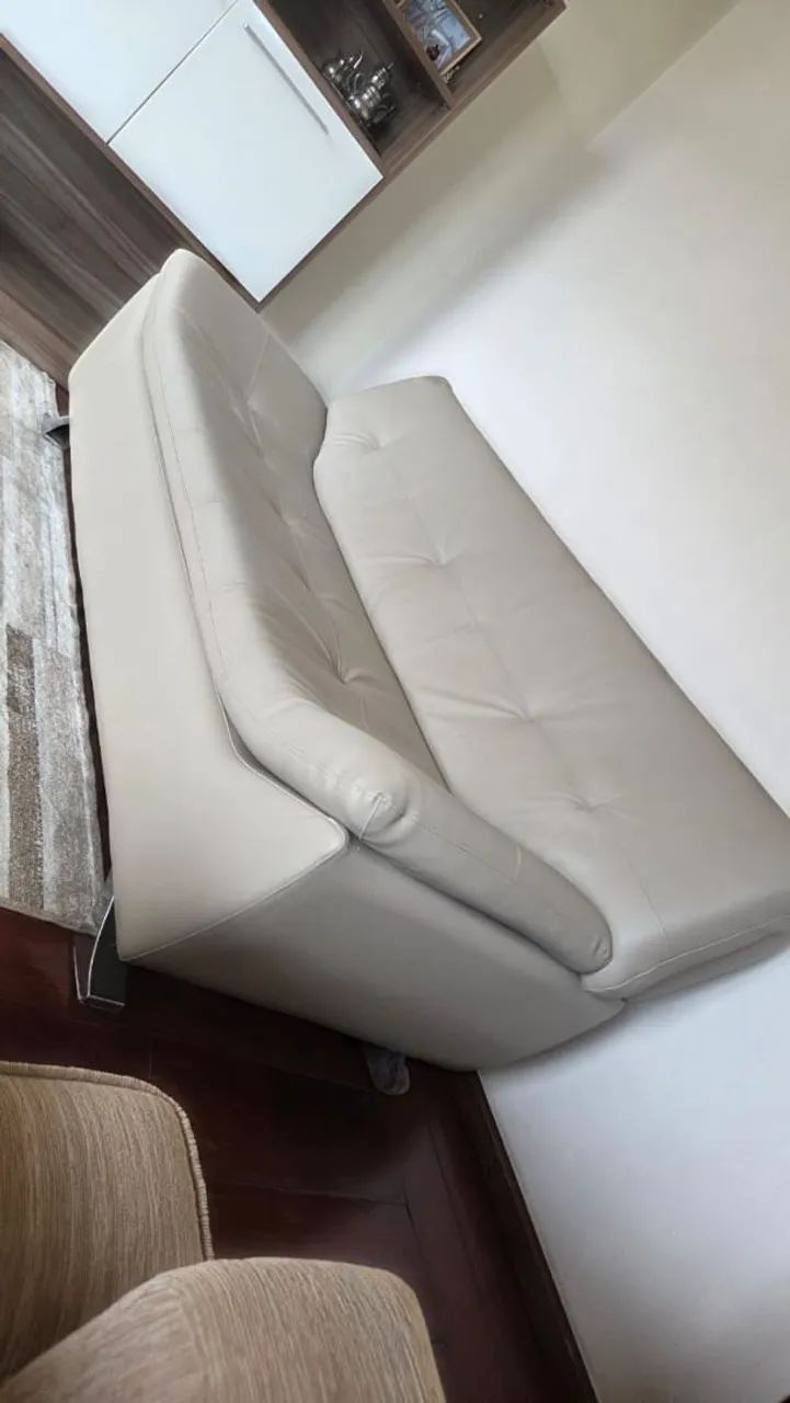 Sofa três lugares - Foto 2