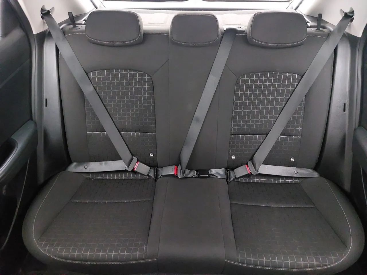Hyundai HB20 Sense Plus 1.0 Flex 12V Mec., foto 18 de 18