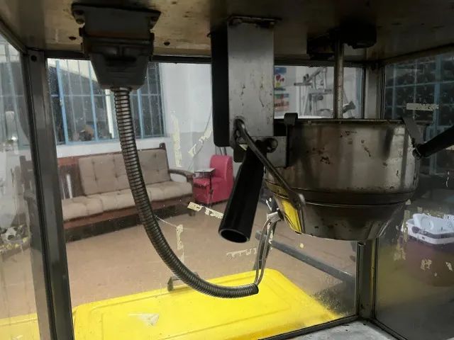 Carrinho de Pipoca elétrico com cooler e bebidas - Foto 2
