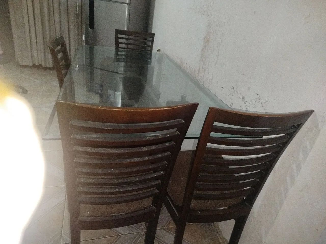 Mesa de vídro 4 cadeiras