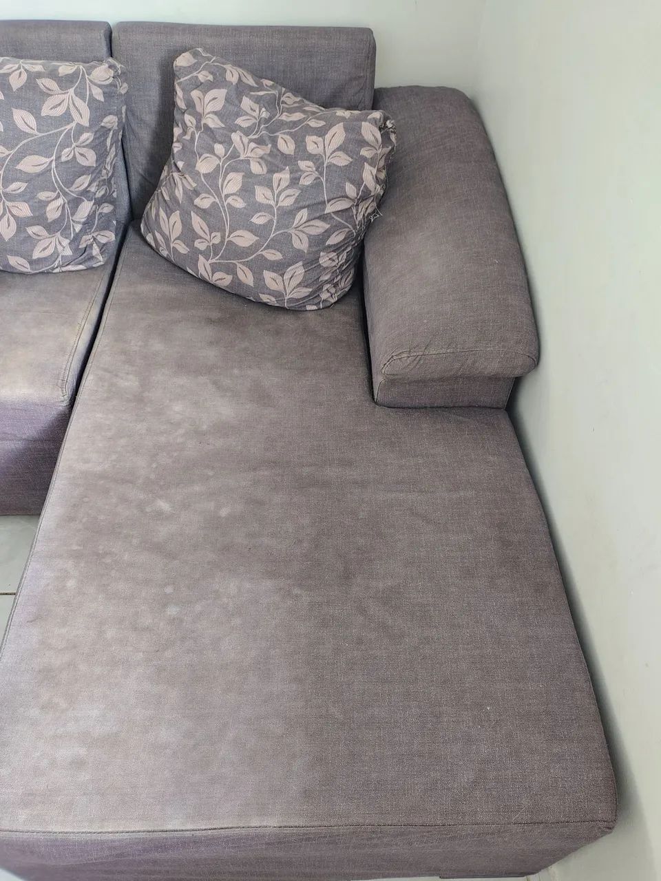 Sofá Retrátil com Chaise / Canto - Foto 4