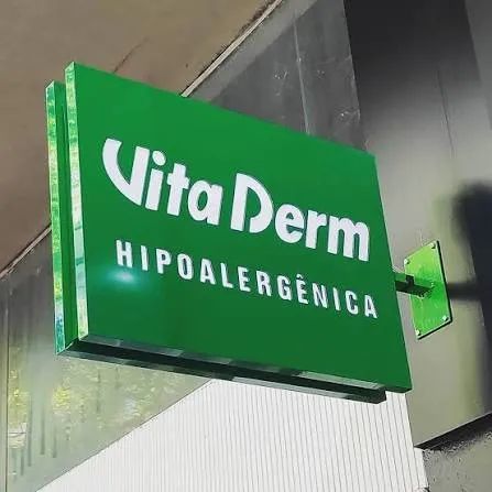 Placa em Banedeira ACM e Acrílico - Foto 4